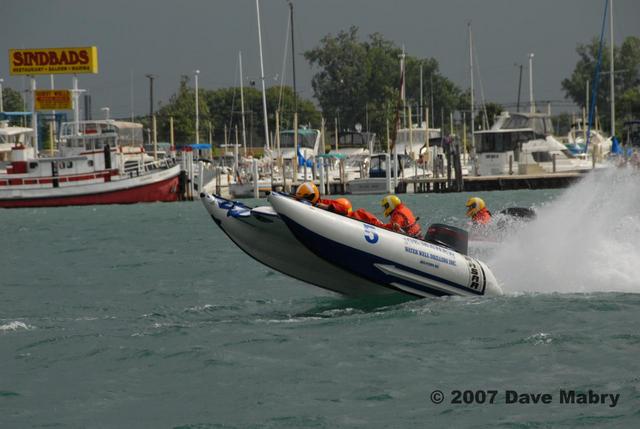 Superlight Tunnel boats