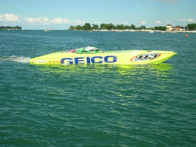 Miss Geico taking to the course