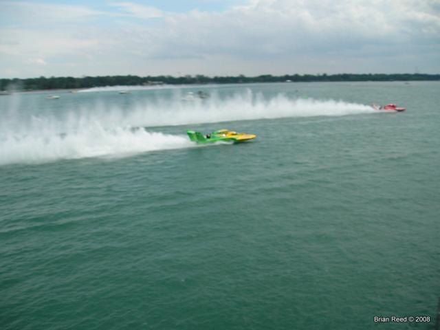 Heat racing as seen from Judges Stand